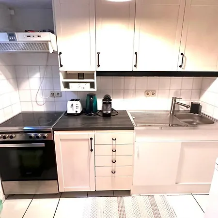 Ruhige Und Gruene Terassenwohnung Appartement *