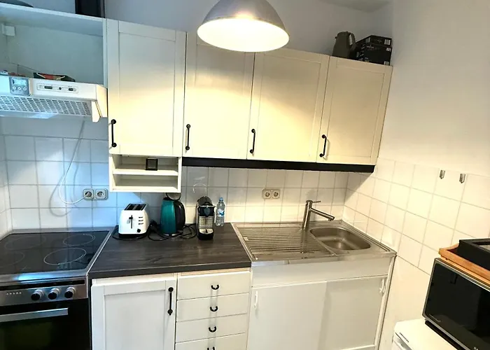 Ruhige Und Gruene Terassenwohnung